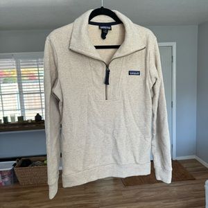 Patagonia quarter zip sweater